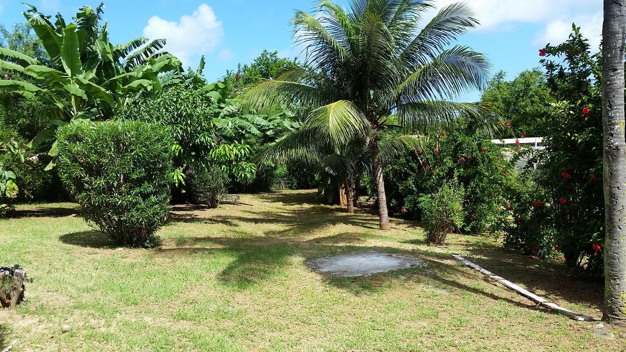 Отель Chale Casa Factur Фернанду-ди-Норонья Экстерьер фото